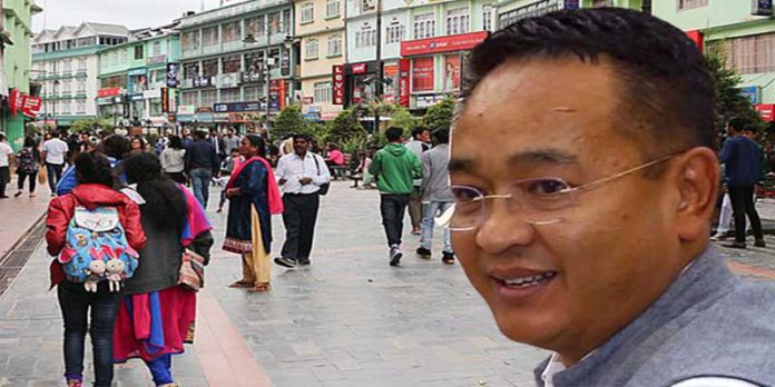 Sikkim: ज्यादा बच्चे पैदा करो और वेतन में वृद्धि पाओ- Prem Singh Tamang